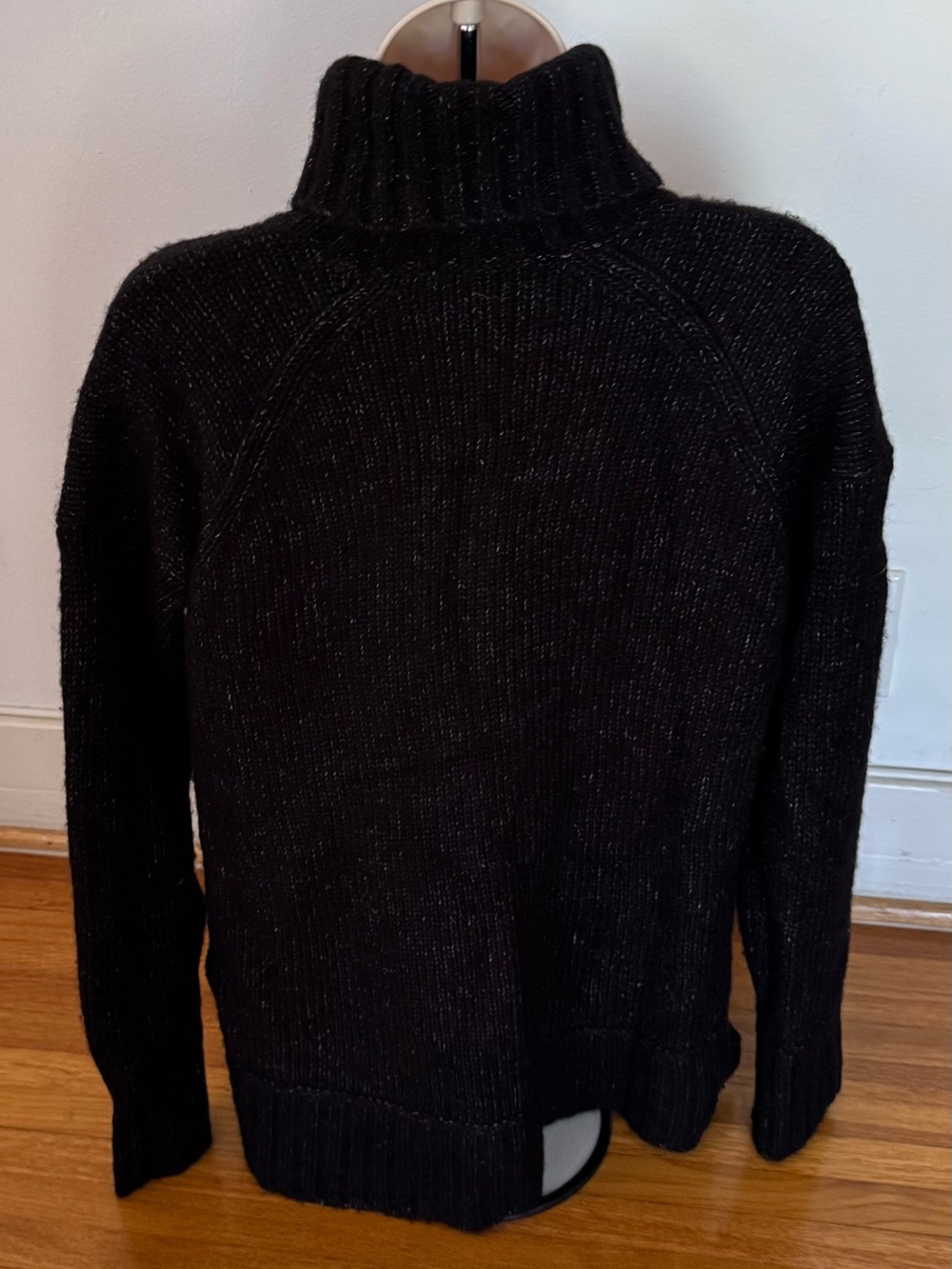 Everlane Cloud Oversized Black alpaca merino wool Turtleneck Sweater, size S - Picture 10 of 16